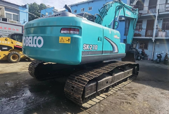 21 टन मूल जापान इस्तेमाल किया कोबेलको SK210-8 क्रॉलर उत्खनन 114KW इंजन शक्ति और 1 m3 बाल्टी क्षमता के साथ