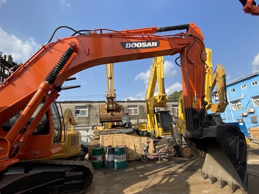 30 टन मूल इस्तेमाल किया Doosan DX300 क्रॉलर खुदाई 1.27 m3 बाल्टी क्षमता के साथ
