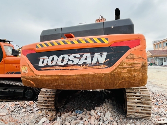 42 टन मूल इस्तेमाल किया Doosan DX420LC-9C क्रॉलर खुदाई 2 m3 बाल्टी क्षमता के साथ सेकंड हैंड खुदाई