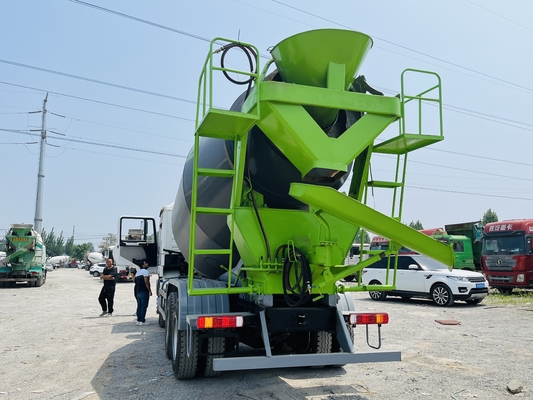 दूसरा हाथ SHACMAN F3000 कंक्रीट मिश्रण ट्रक 6x4 प्रयुक्त कंक्रीट मिक्सर ट्रक