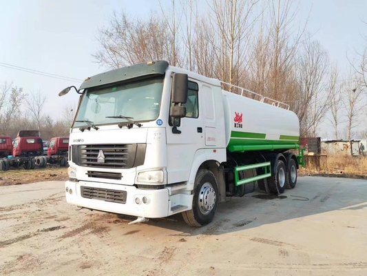 20 m3 दूसरा हाथ SINOTRUK HOWO 6x4 स्प्रिंकलर वाटर ट्रक बिक्री के लिए प्रयुक्त
