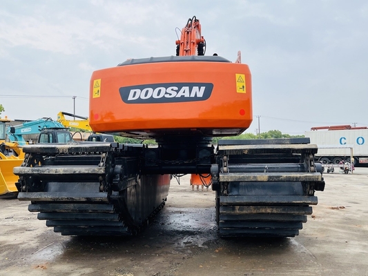डूसन प्रयुक्त उभयचर खुदाई DH220LC-9E 1 m3 नदी सफाई मशीन के साथ लंबी पहुंच बूम सेकंड हैंड खुदाई
