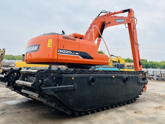 डूसन प्रयुक्त उभयचर खुदाई DH220LC-9E 1 m3 नदी सफाई मशीन के साथ लंबी पहुंच बूम सेकंड हैंड खुदाई