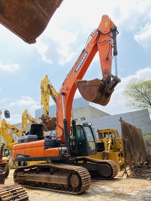 49 टन मूल इस्तेमाल किया Doosan DX490LC-9C क्रॉलर खुदाई मशीन 2.72 m3 बाल्टी क्षमता के साथ दूसरा हाथ